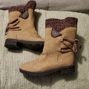 Tan Women's Boots with Knit Cuff